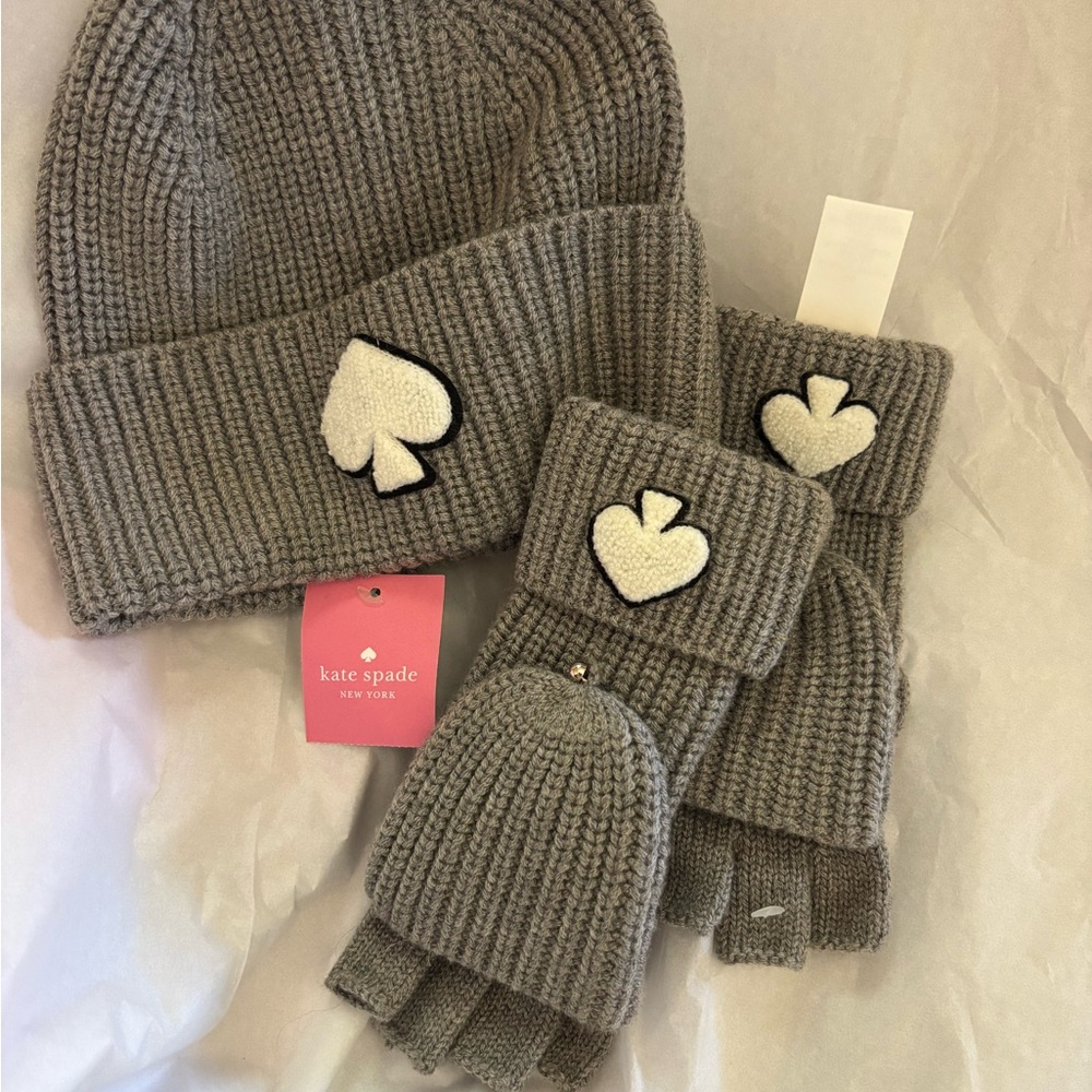 Kate Spade Womens Gray Knit Hat and Gloves Set